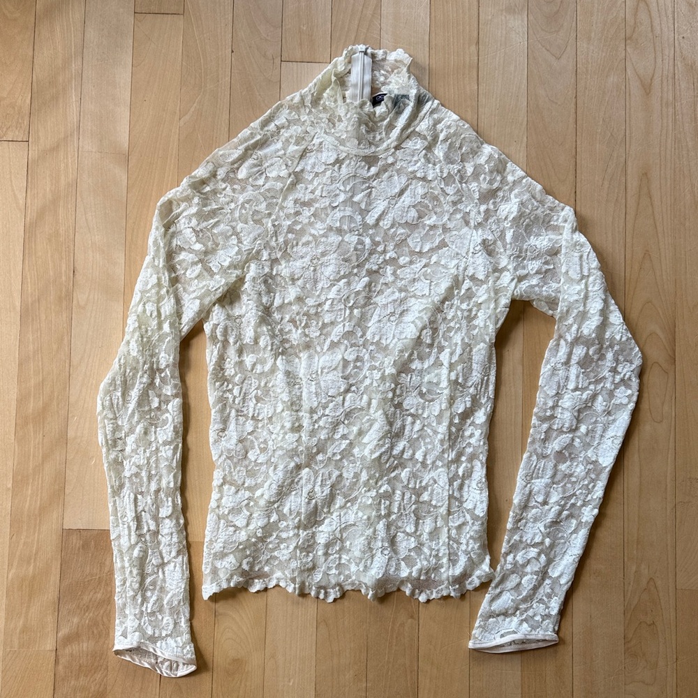 Donna Degnan Stretch Lace Top
